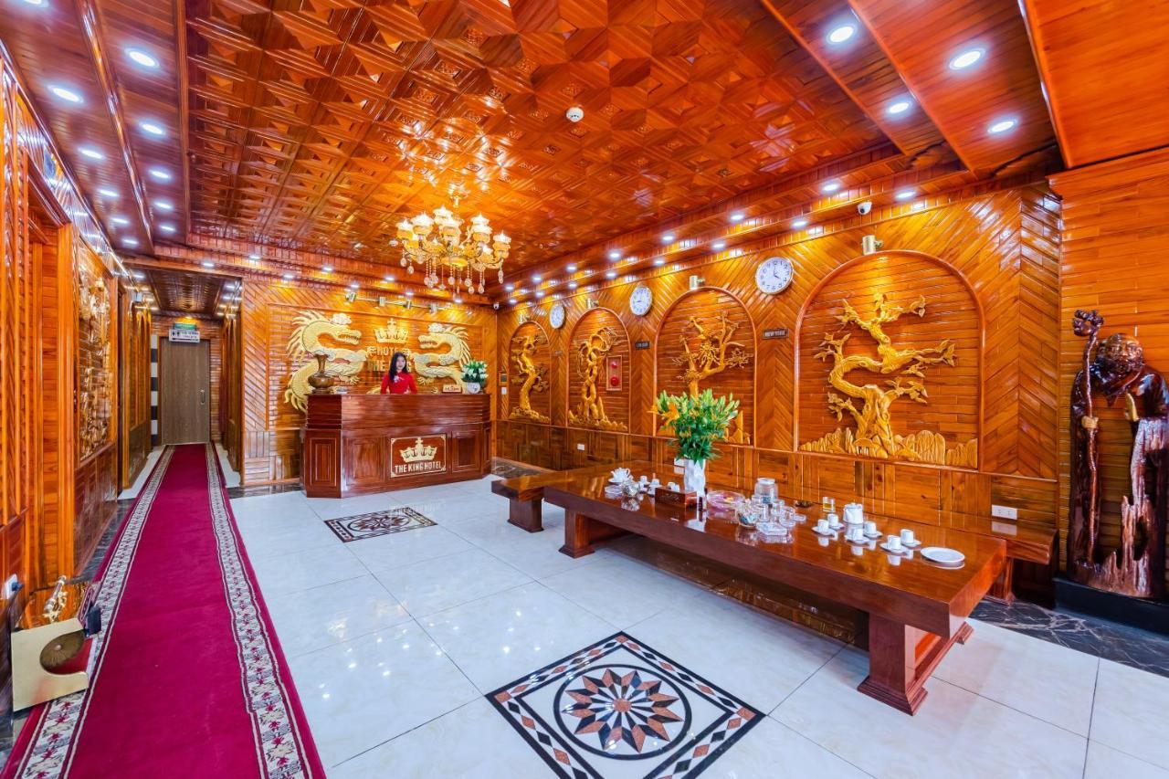Theking Hotel Huong Gia Exteriör bild